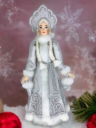 Изображение товара Кукла Снегурочка под ёлку высота 29 см ручная работа серебристо-белая