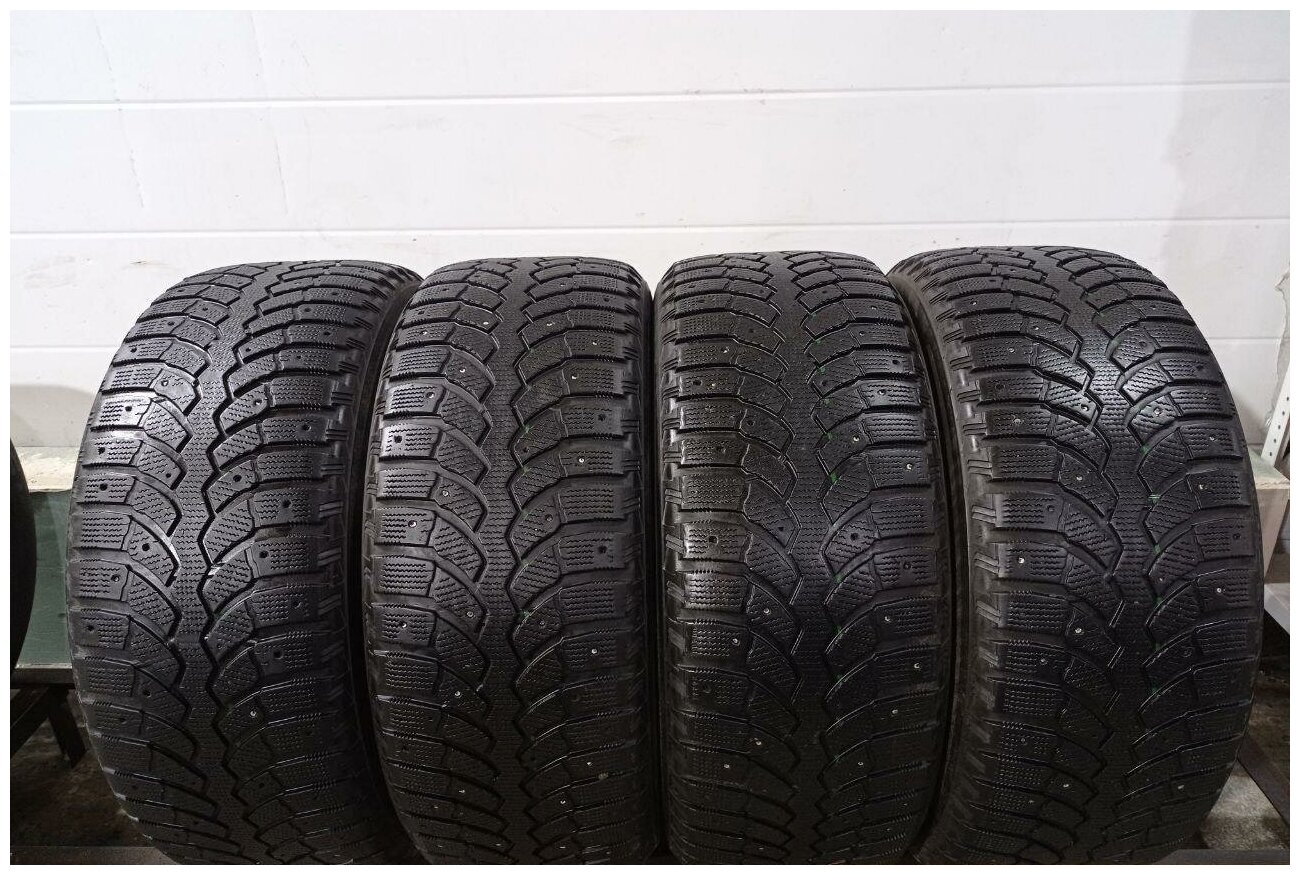 Bridgestone Blizzak Spike 01 255 55 18 БУ Шины 255 55 Зимние