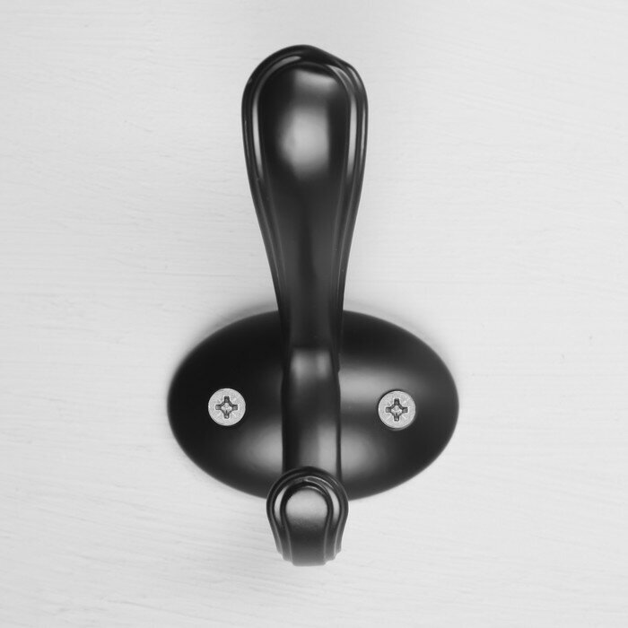 Крючок мебельный KMC003BL CAPPIO, двухрожковый, цвет черный - фотография № 3