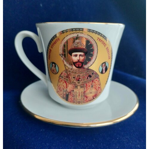 Дулевский фарфор. Чайная пара 