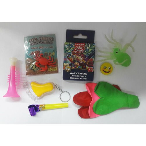 Подарочный набор игрушек в пакетике 3+ свистулька из дерева 4шт птичка дудочка флейта матрешка татьянка