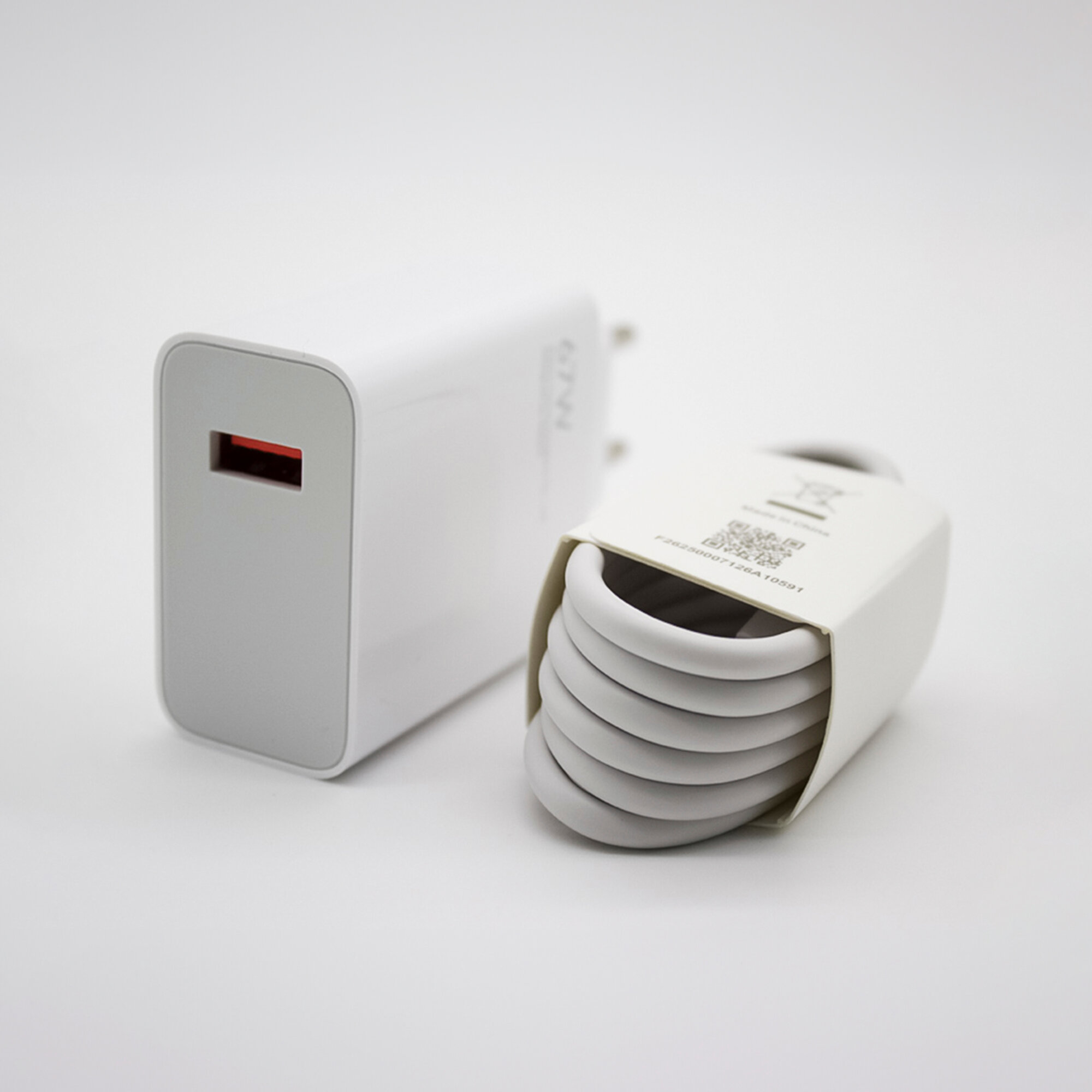 Сетевое зарядное устройство для Xiaomi 67W. Charger адаптер с USB входом (MDY-12-EU) в комплекте с кабелем Type-C USB 6A