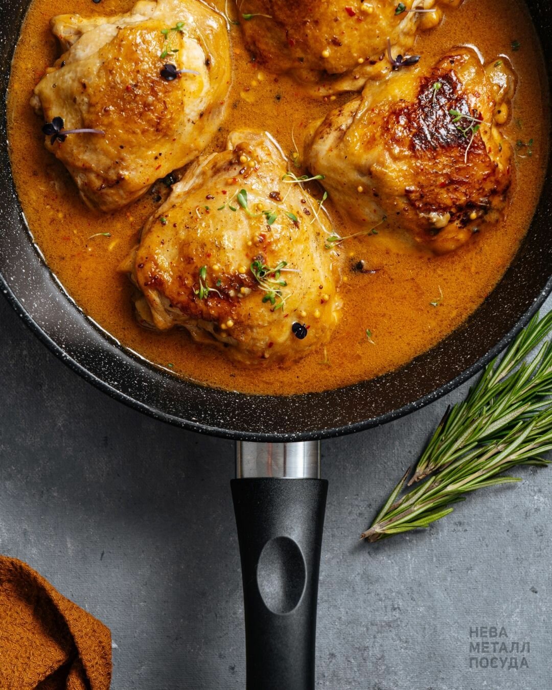 Сковорода антипригарная литая, Нева Металл Посуда, Каменная Черный гранит, 26 см — фото 1