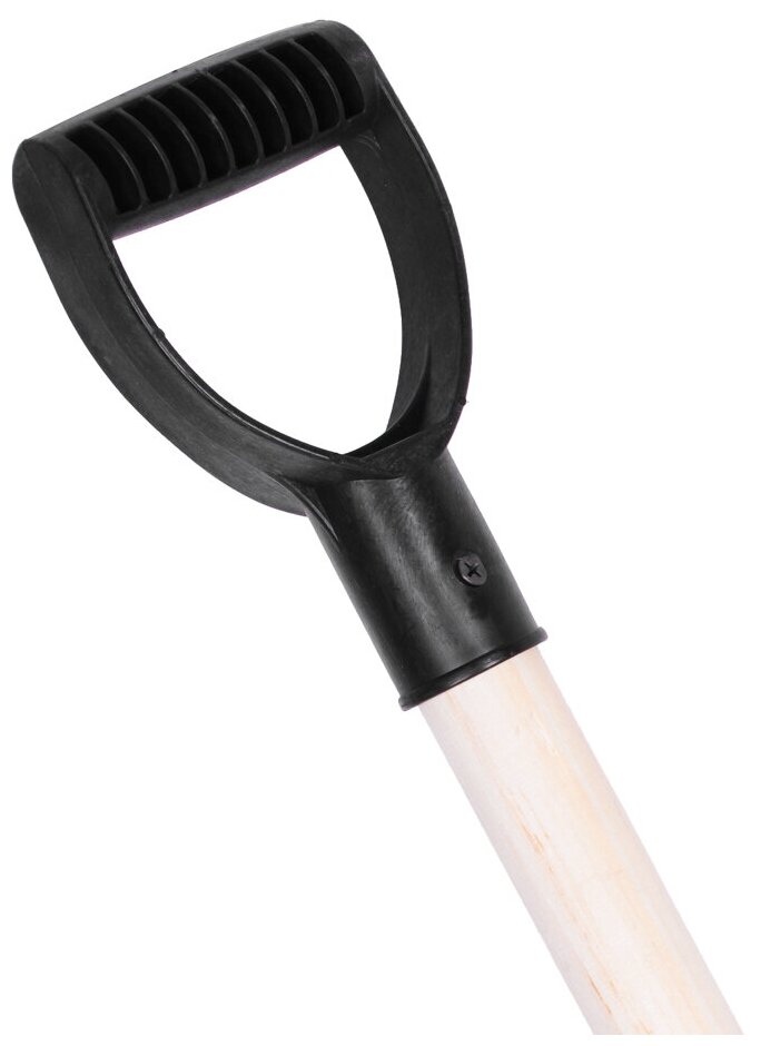 Лопата для уборки снега черная пластмассовая витязь 380*365мм, с деревянным черенком и пластиковой ручкой - фотография № 4