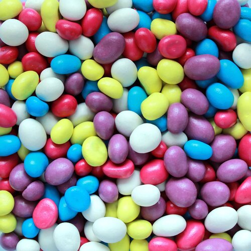 Арахис в молочном шоколаде с хрустящей разноцветной глазурью 125г
