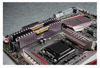 Оперативная память Corsair CMK16GX4M2C3200C16S