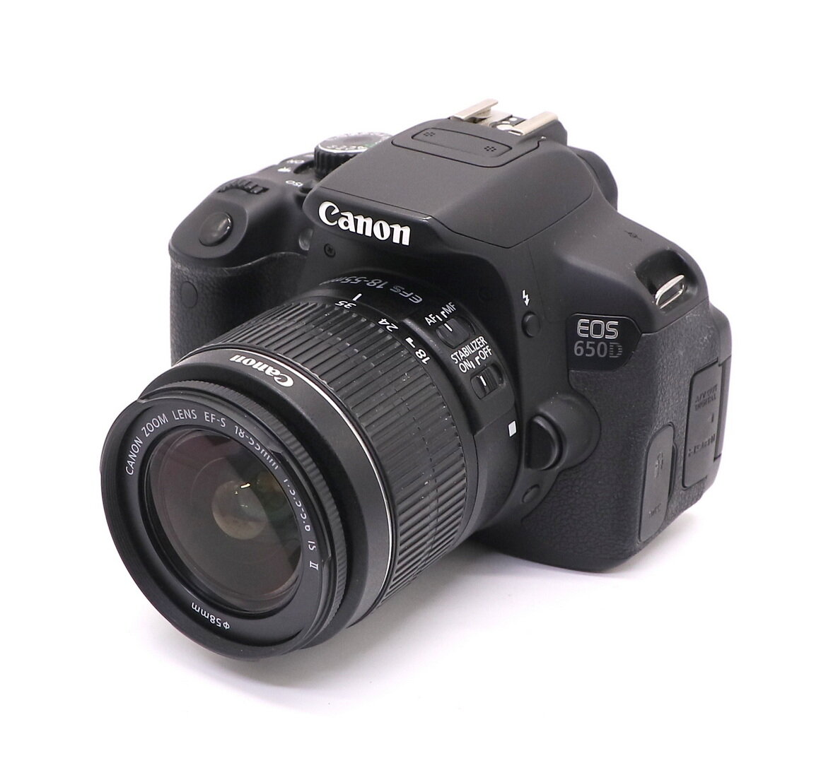 Canon EOS 650D kit (пробег 2650 кадров)