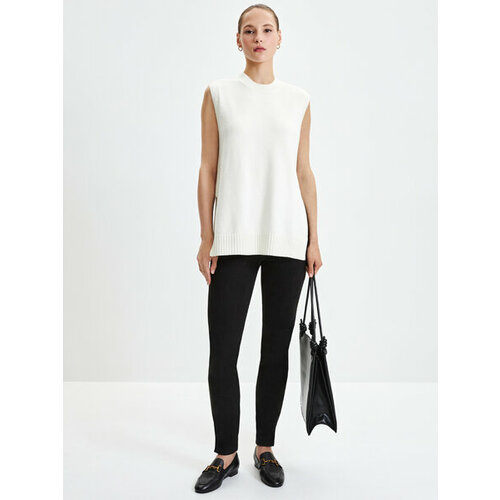 фото Брюки zarina, размер 2xs (ru 40), черный