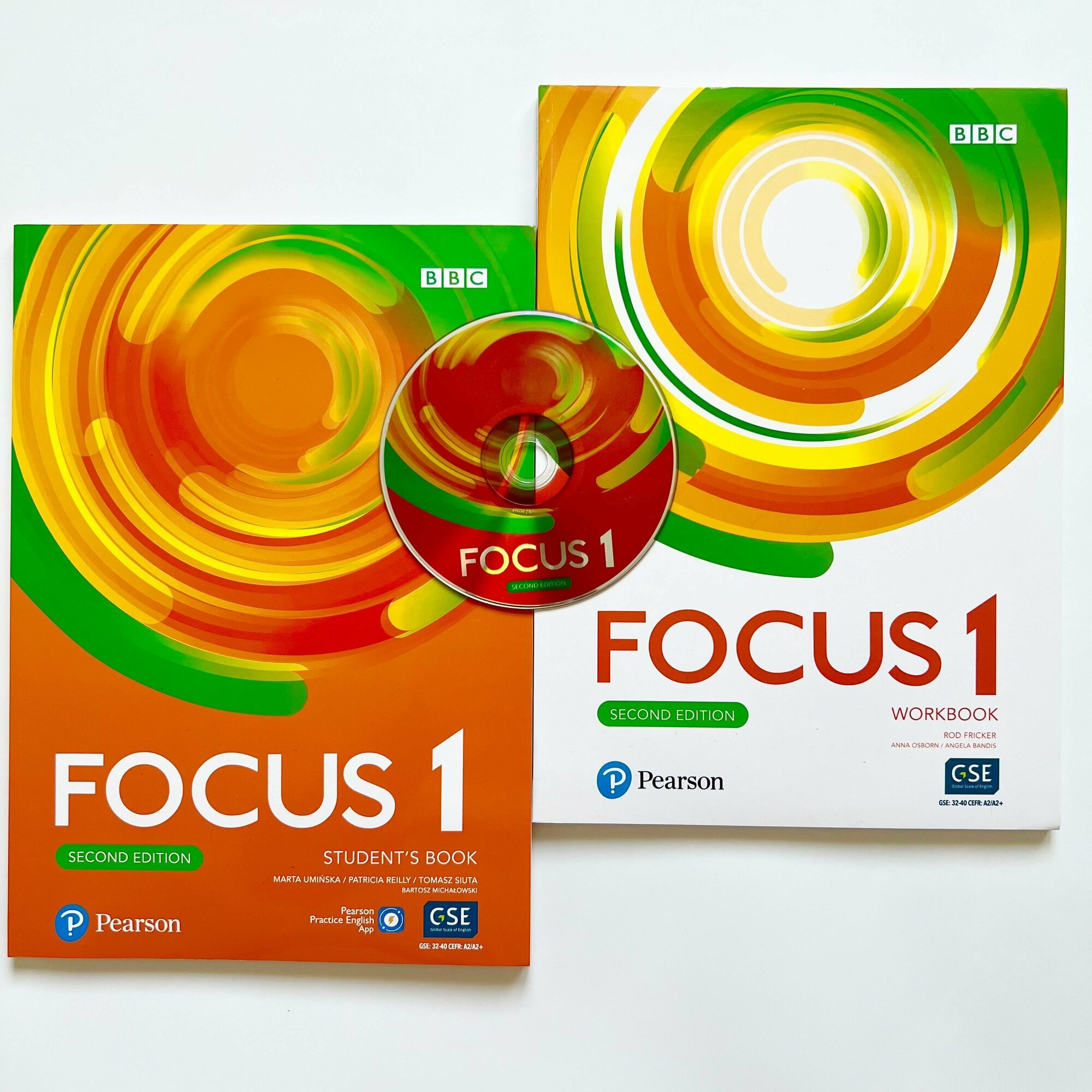 Focus 1 учебник и рабочая тетрадь комплект, Student's Book + Workbook + CD (second edition)