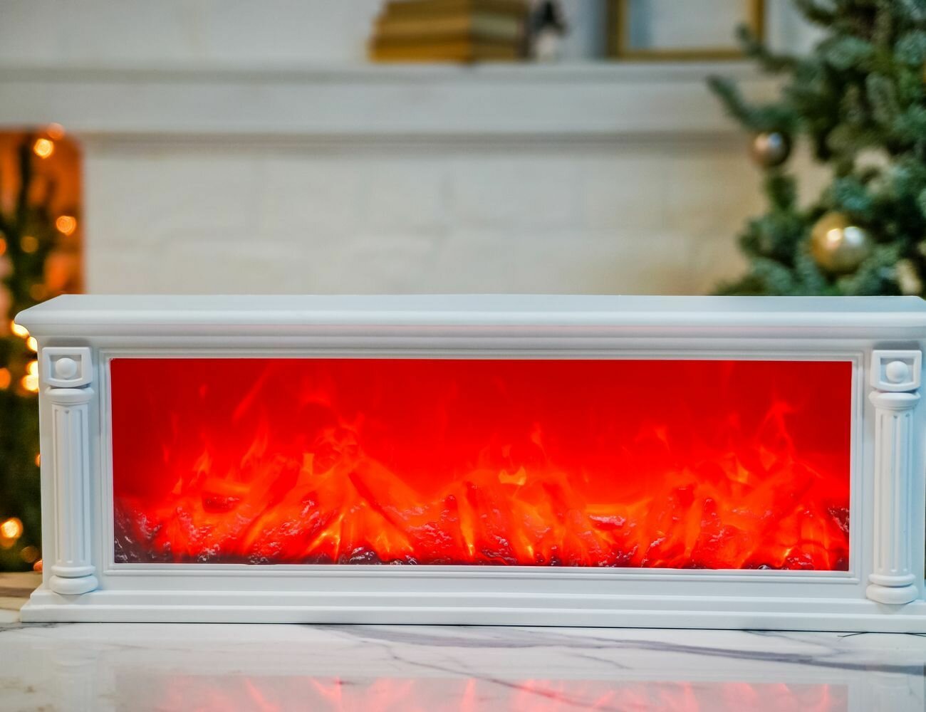 Светодиодный камин каррэ блан с эффектом живого пламени, 63х22 см, батарейки, Koopman International ADA100410