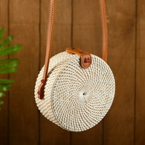 фото Сумка , фактура плетеная, белый mikimarket