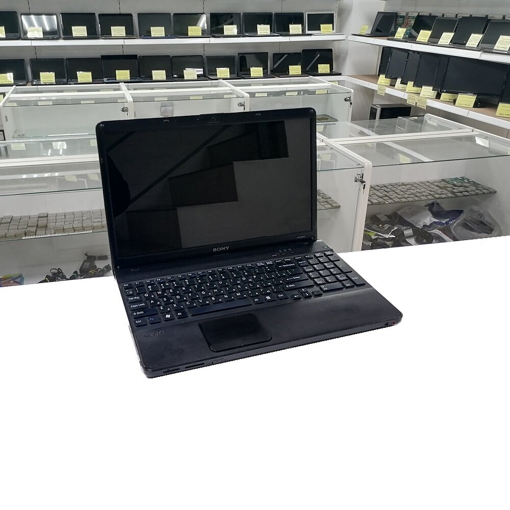 Ноутбук Sony VAIO VPC-EB3E4R/B Core i5-450M