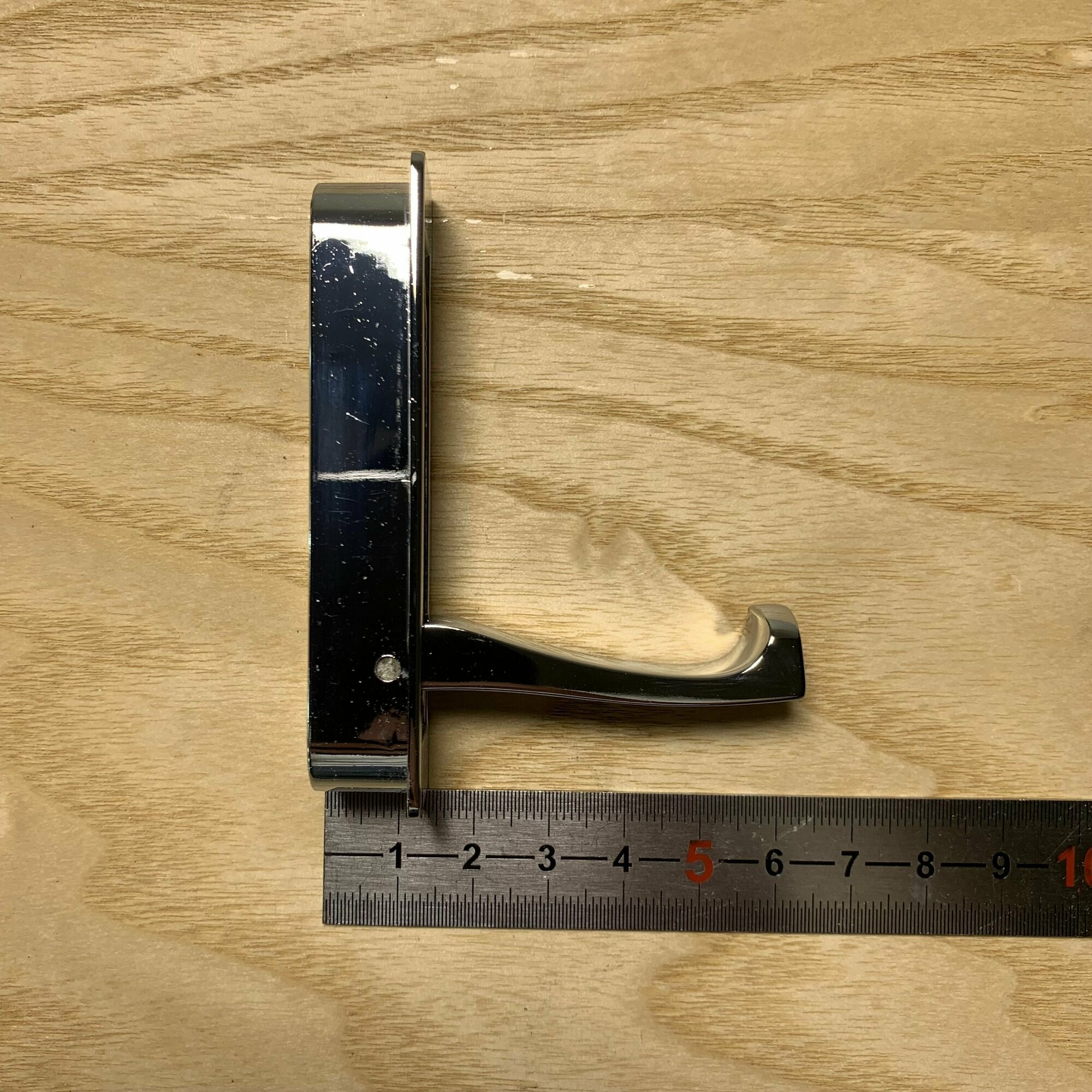 Крючок мебельный со скрытым креплением FANTOM 1 шт - фотография № 5