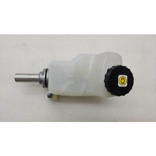 Главный тормозной цилиндр Toyota Camry XV70 2022 4720133660 40992₽