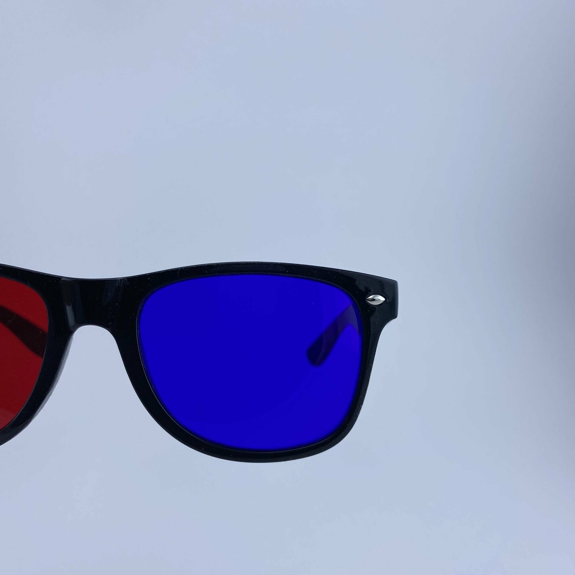 Очки 3D анаглифные пластиковые красно-синие