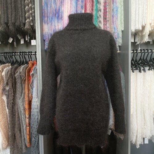 фото Свитер орчанка, размер 54/56, черный