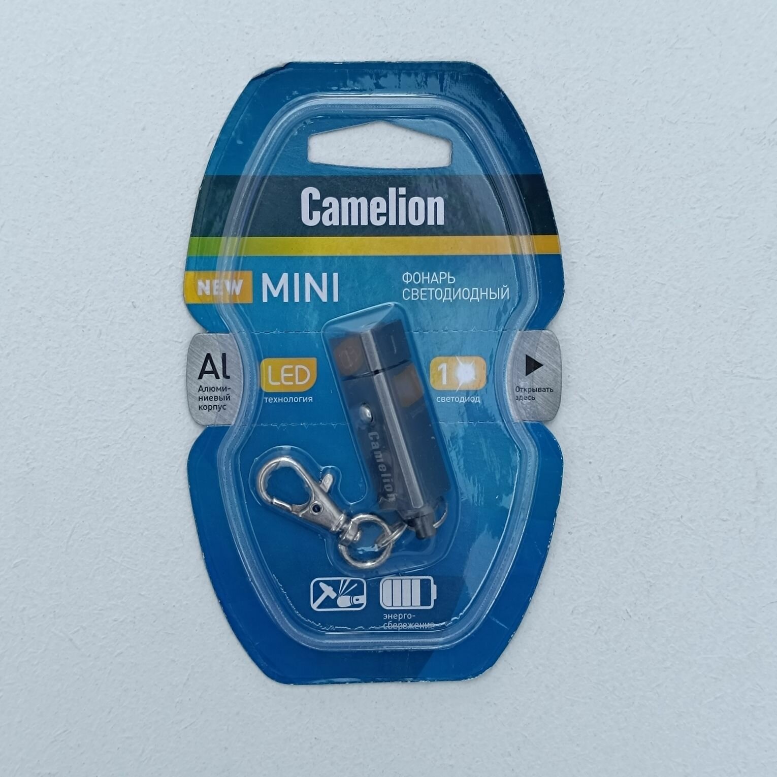 Фонарь Camelion-LED 12-1R(фон.-брелок металлик треугол.1LED.3хG3 в компл бл.)