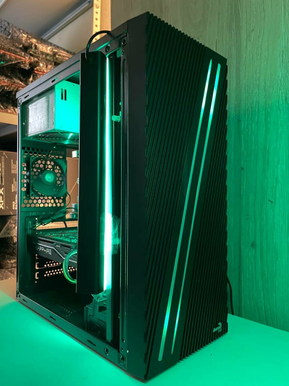 Компьютер для игр и офиса с процессором Intel® Core™ i5 и видеокартой AMD Radeon™ RX 470