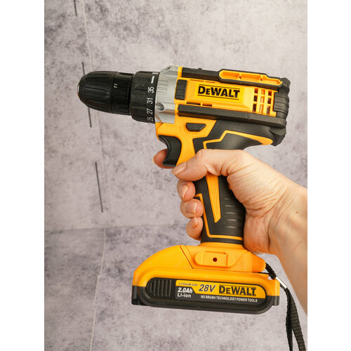 Шуруповерт аккумуляторный 28V 4900₽