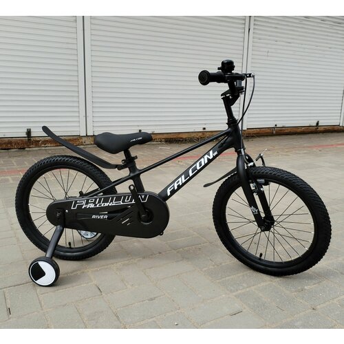 Детский двухколесный велосипед 18 Falcon 18499₽