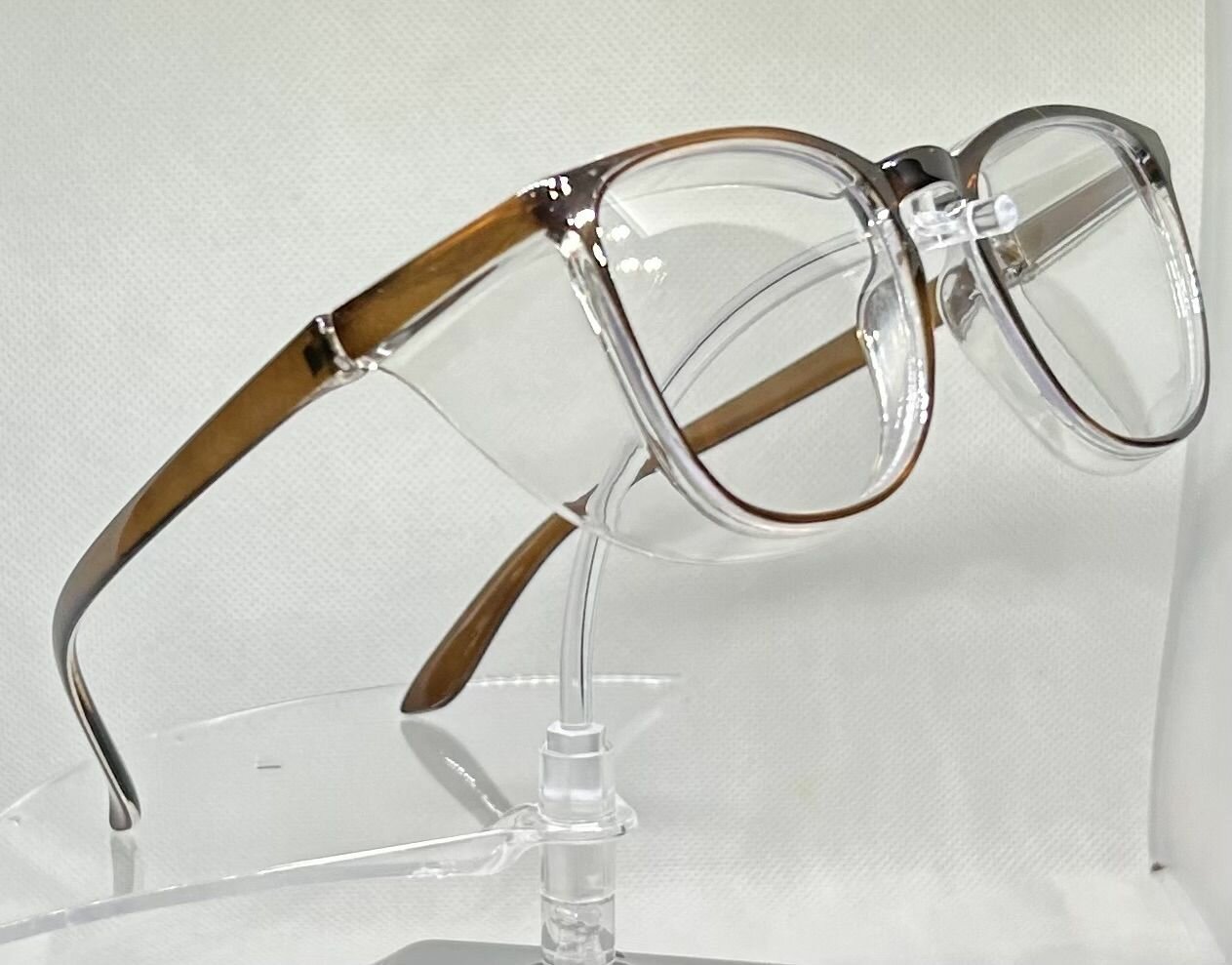 Очки защитные для мастера с коррекцией зрения +0.50, открытые с боковой и верхней защитой, противопыльные, цвет коричневый