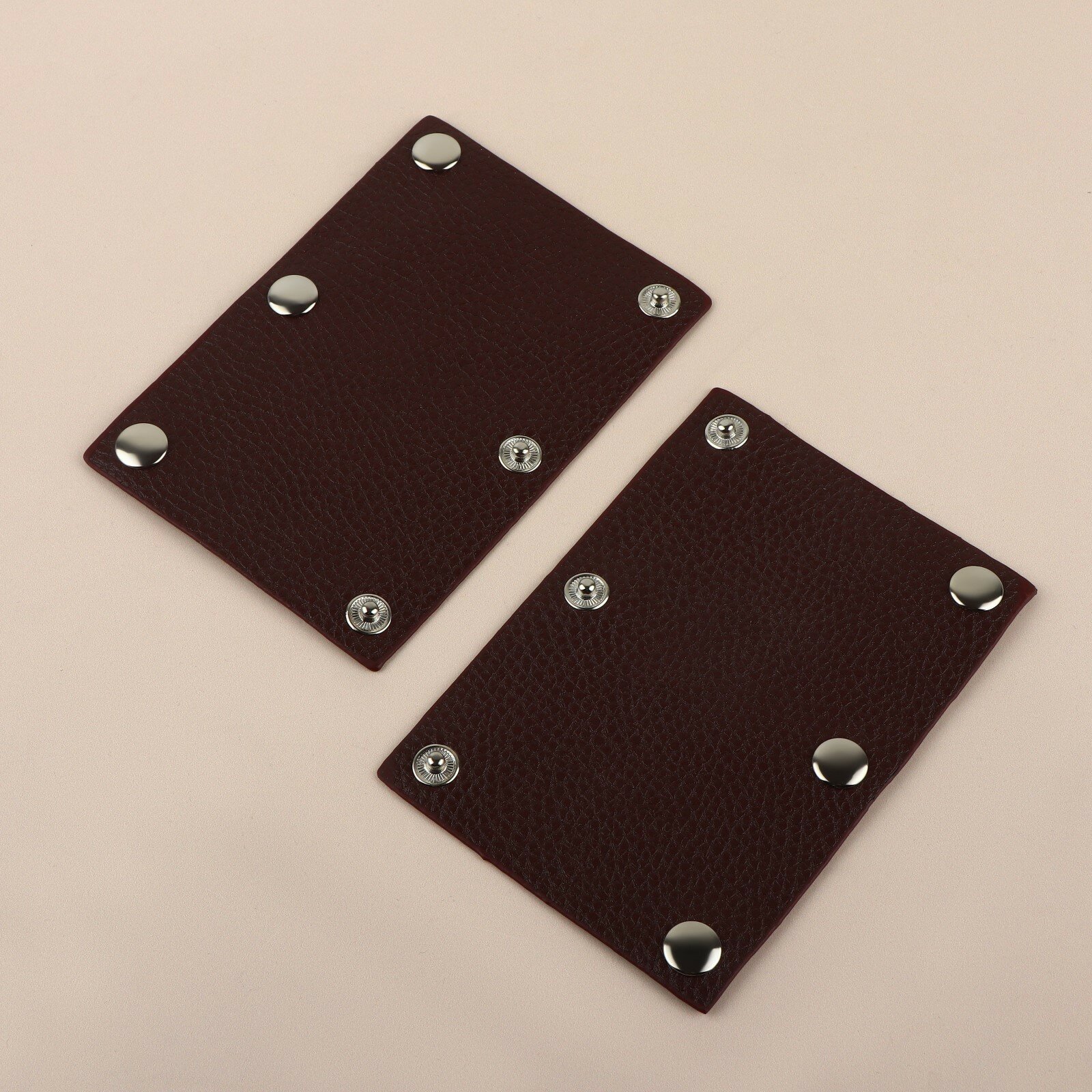 Накладки на ручку для сумки, на кнопках, 13 × 9 см, 2 шт, цвет тёмно-коричневый — фото 1