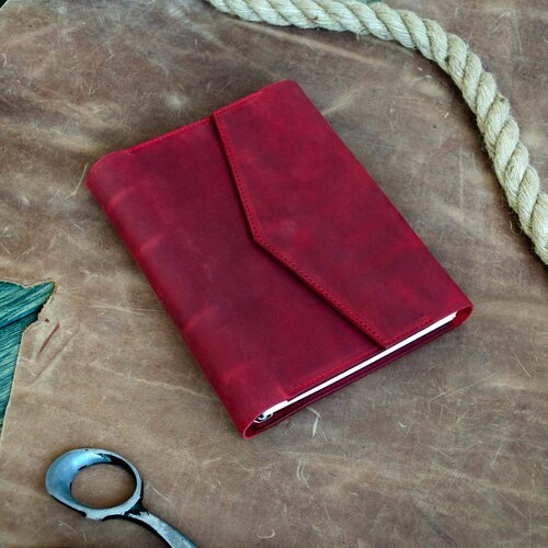 Блокнот кожаный А5 на кольцах Ярославль винтажная вишня 5131₽