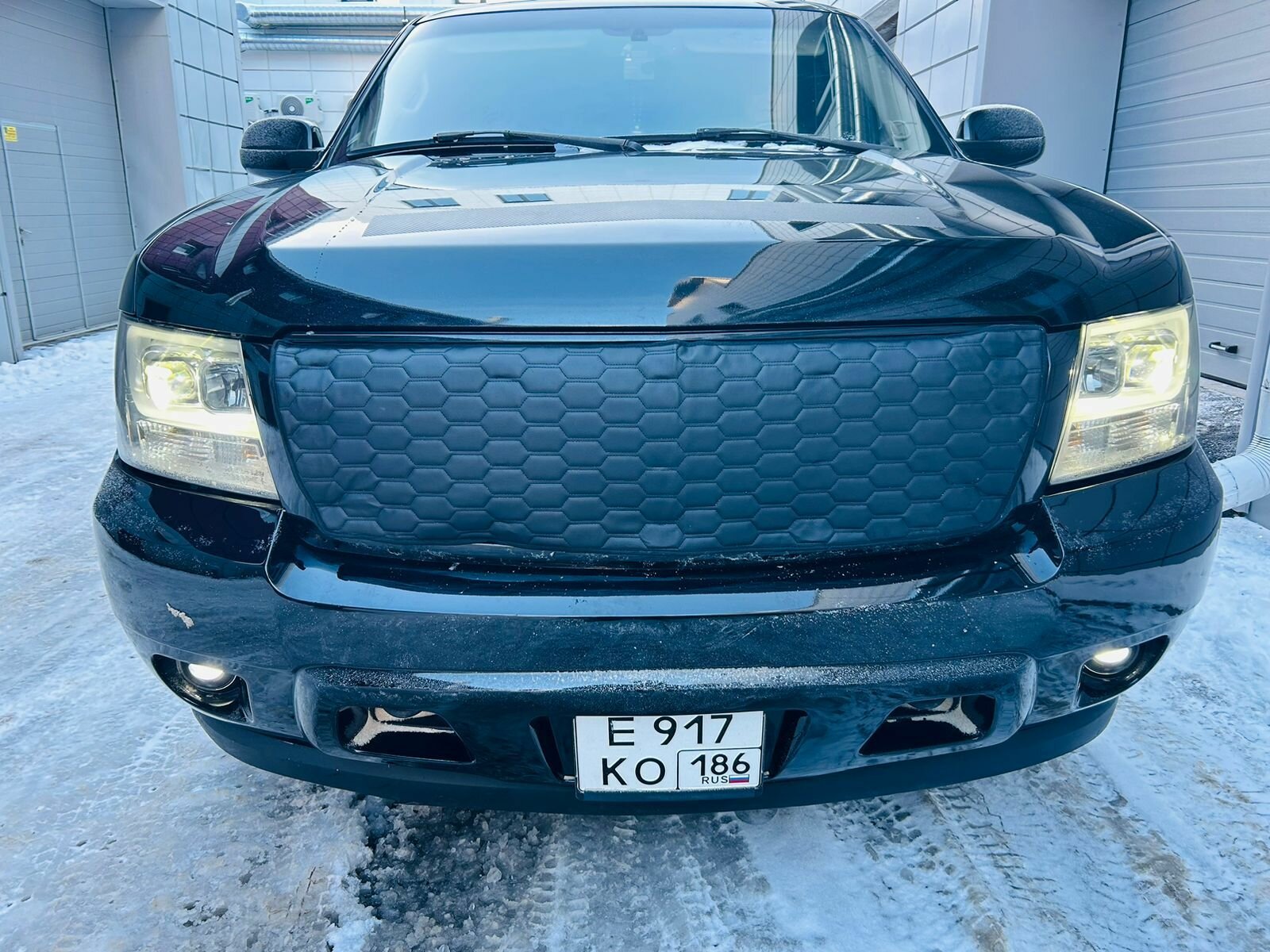 Утеплитель радиатора и бампера для Chevrolet Tahoe шевроле тахо (2006 -2014 III)