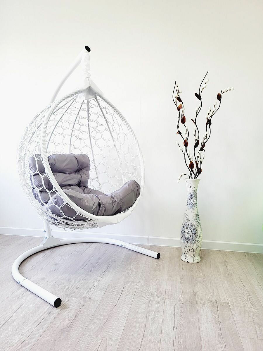 фото Подвесное кресло для дома и сада 100х106х175 см, Like Ажур. Кресло белое, подушка трапеция синяя. Подвесное кресло/ Качели садовые/ Кресло садовое подвесное/ Садовые качели/ Качели подвесные/ Подвесное кресло