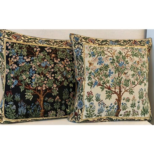 Гобелен комплект декоративных наволочек из 2-х штук 45х45 см Цветущая яблоня У Моррис 2900₽