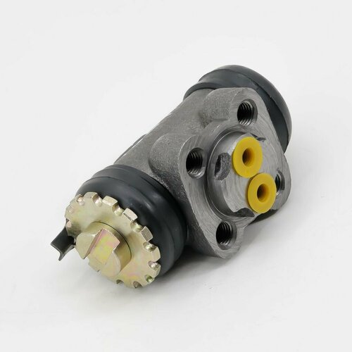 Рабочий тормозной цилиндр задний MMC CANTER 3232 диаметр 32 без прокачки левый вид 1 ALBA 1375₽