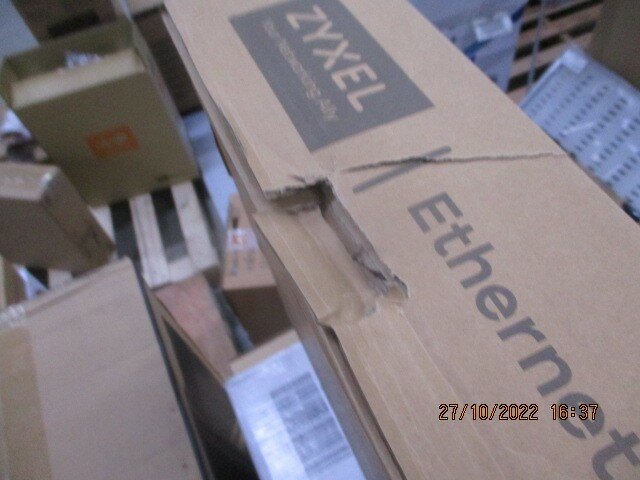 Коммутатор управляемый ZYXEL 24 port Gigabit L2 managed switch, 4x 10G - фото №10