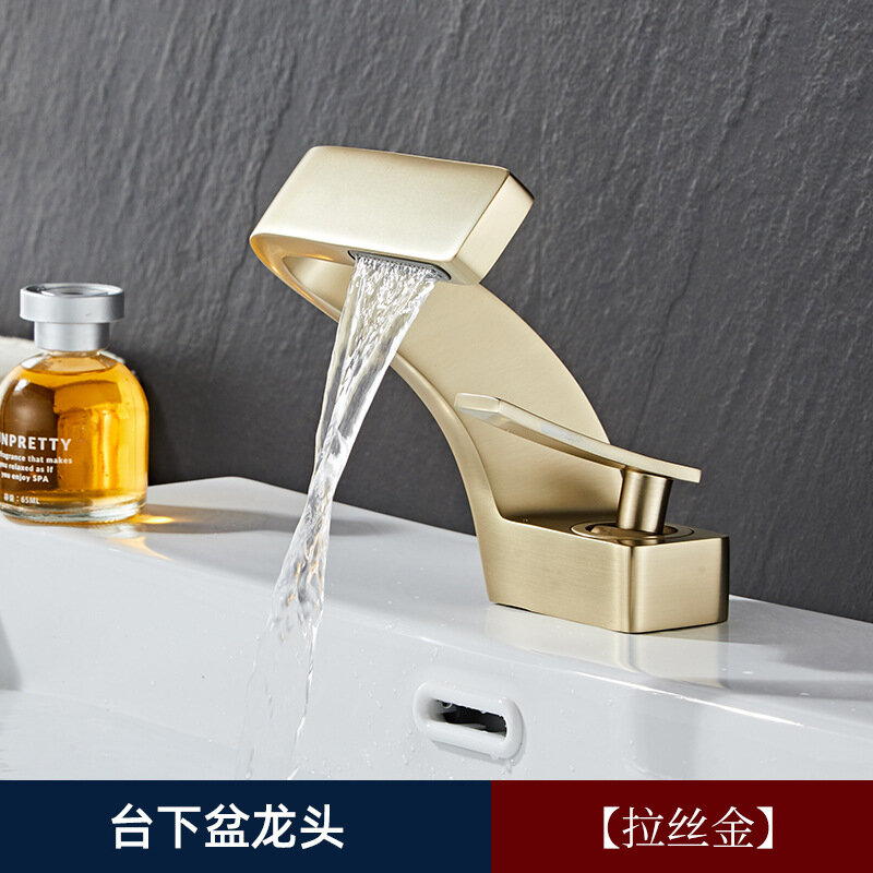 фото Полностью медный смеситель для раковины, легкая роскошь, золотой креативный водопад, бытовой умывальник с одним отверстием, умывальник для лица, горячий и холодный