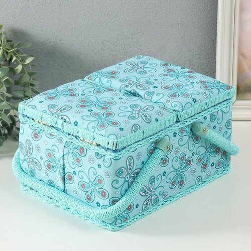 Шкатулка для рукоделия Бабочки и цветочки на голубом 19х26х145 см 4130₽