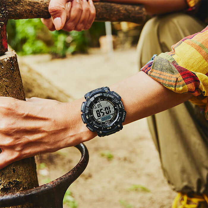 Наручные часы CASIO Pro Trek, синий, черный — фото 1