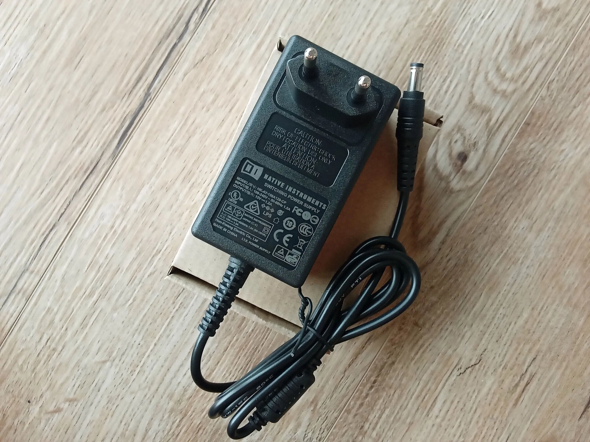 Блок питания для Native Instruments Traktor Audio 2 Mk2 — фото 1