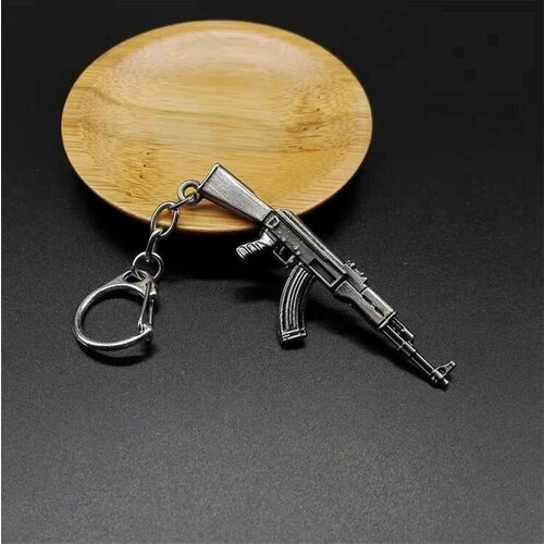 Брелок, гладкая фактура, бежевый