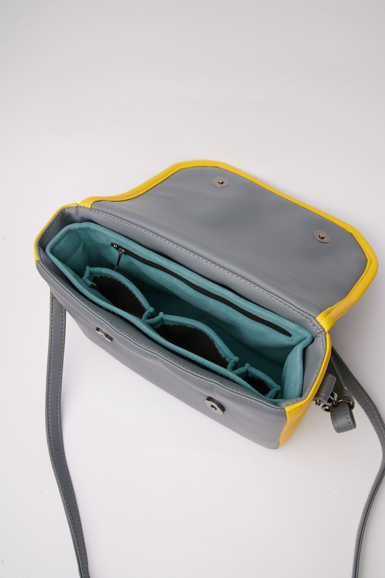 Сумка кросс-боди Простосумка, фактура зернистая, матовая, гладкая, серый/желтый — фото 1