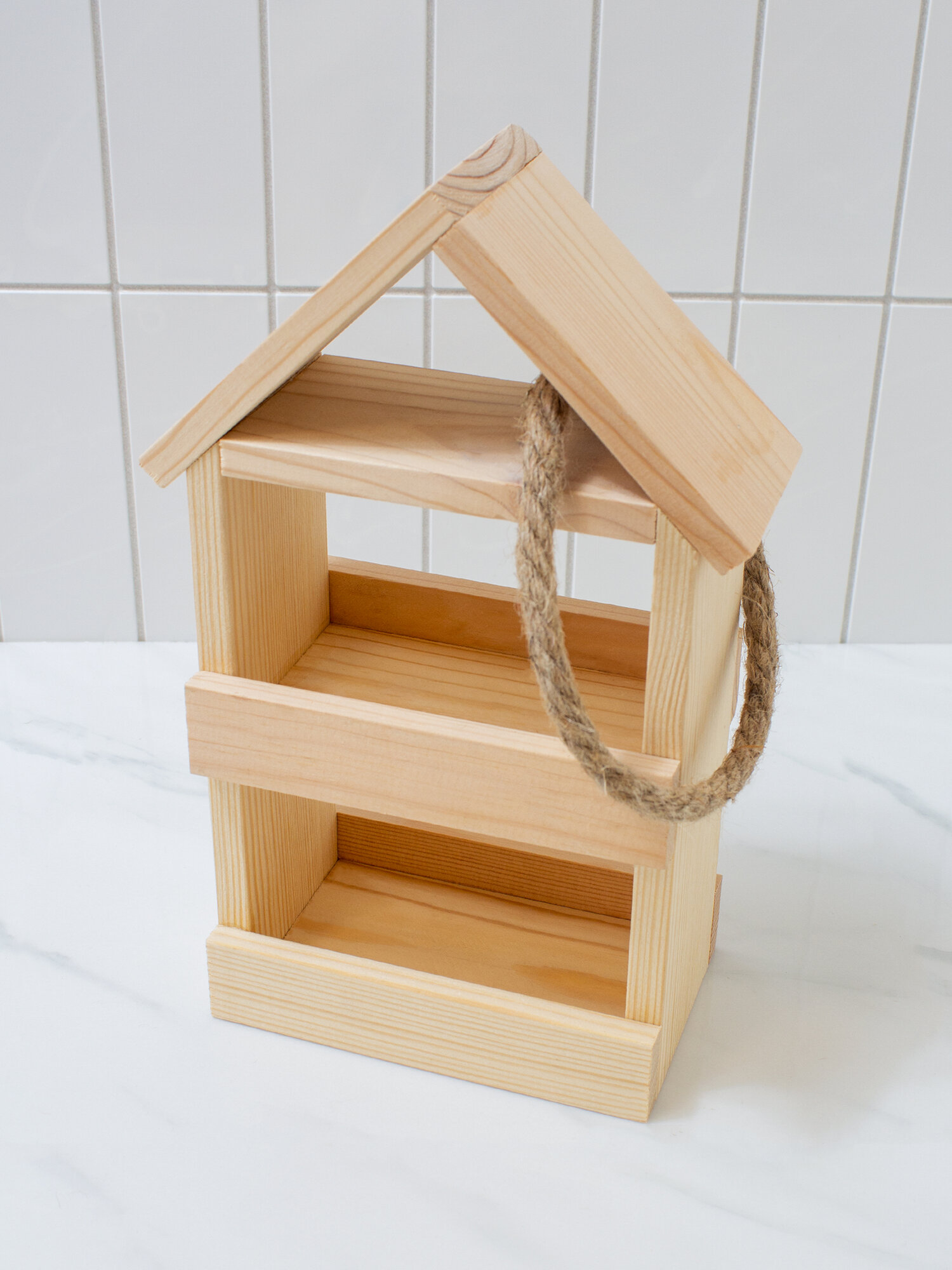 Кормушка для птиц Mario Marata, деревянная, подвесная, 14.2x9x27 см