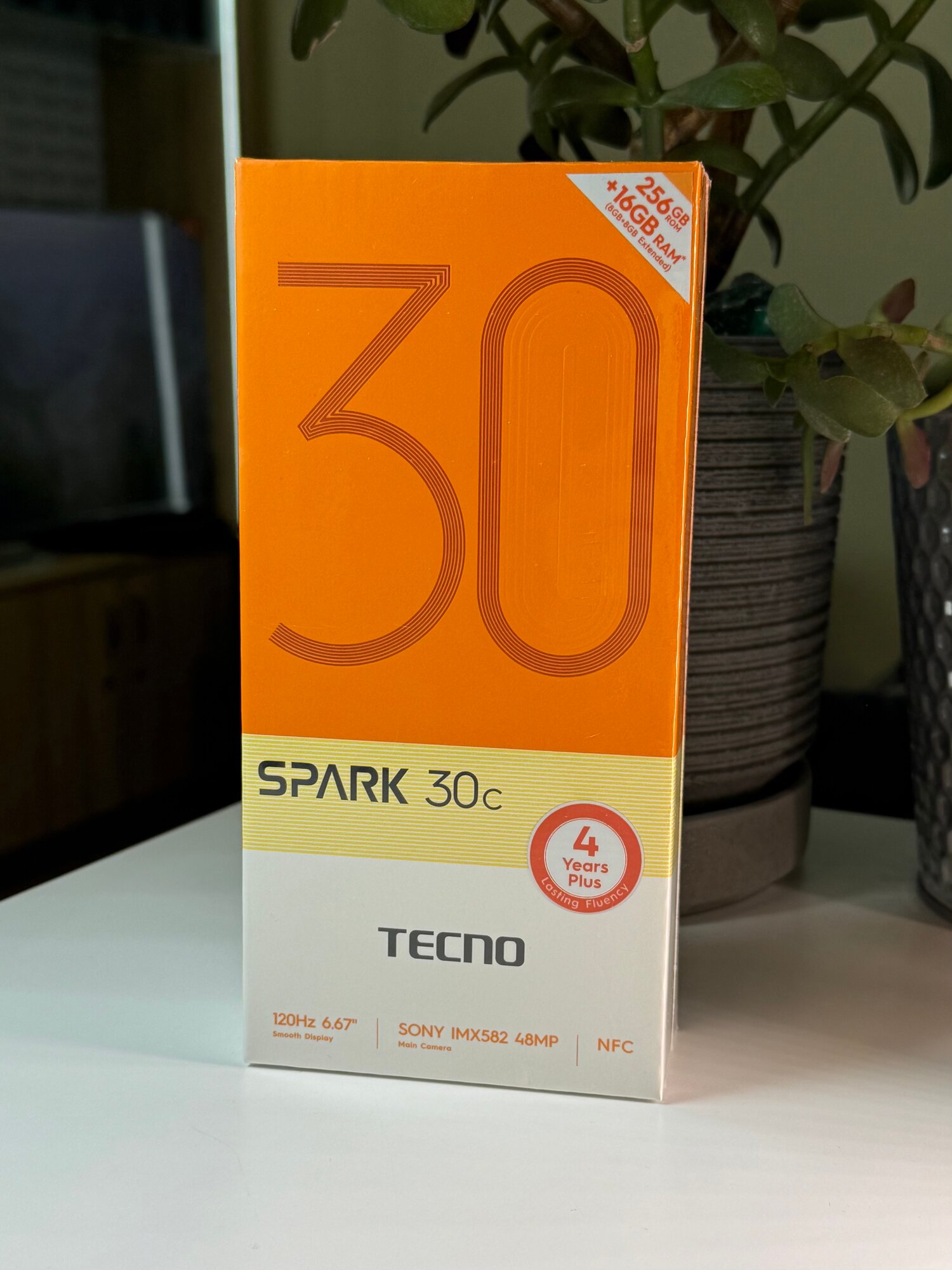 Смартфон Tecno Spark 30c, 6.5", 8GB/256GB, Orbit White, Android 14