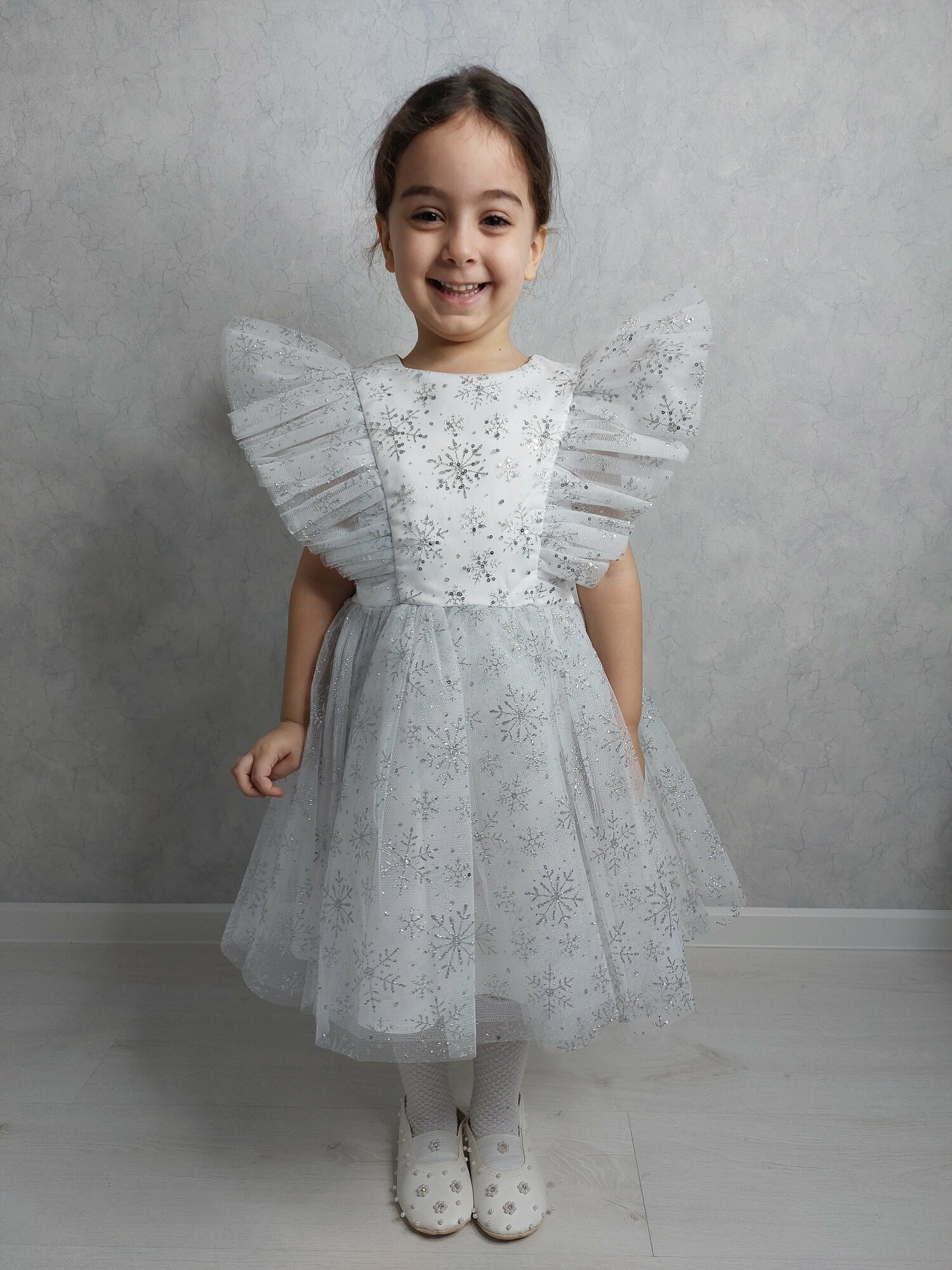 Платье снежинка для девочки, размер 110
