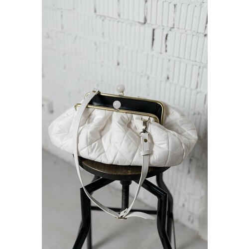 фото Сумка , фактура гладкая, бежевый, экрю madame reticule