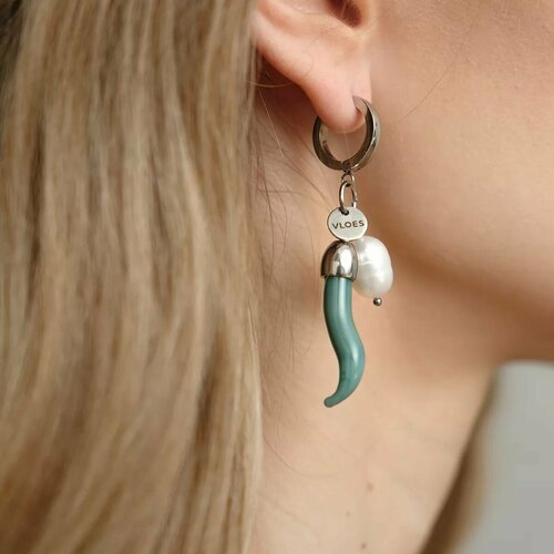 Серьги Vloes Paprika, муранское стекло, стекло, размер 60 мм, серебряный, белый