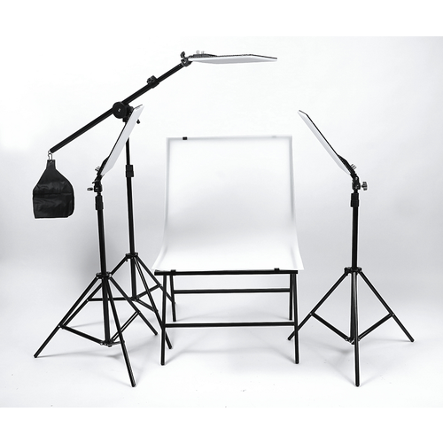 комплект импульсного света fst f 200 softbox kit Комплект постоянного света FST LED-530 TABLE KIT + пуль д. у.