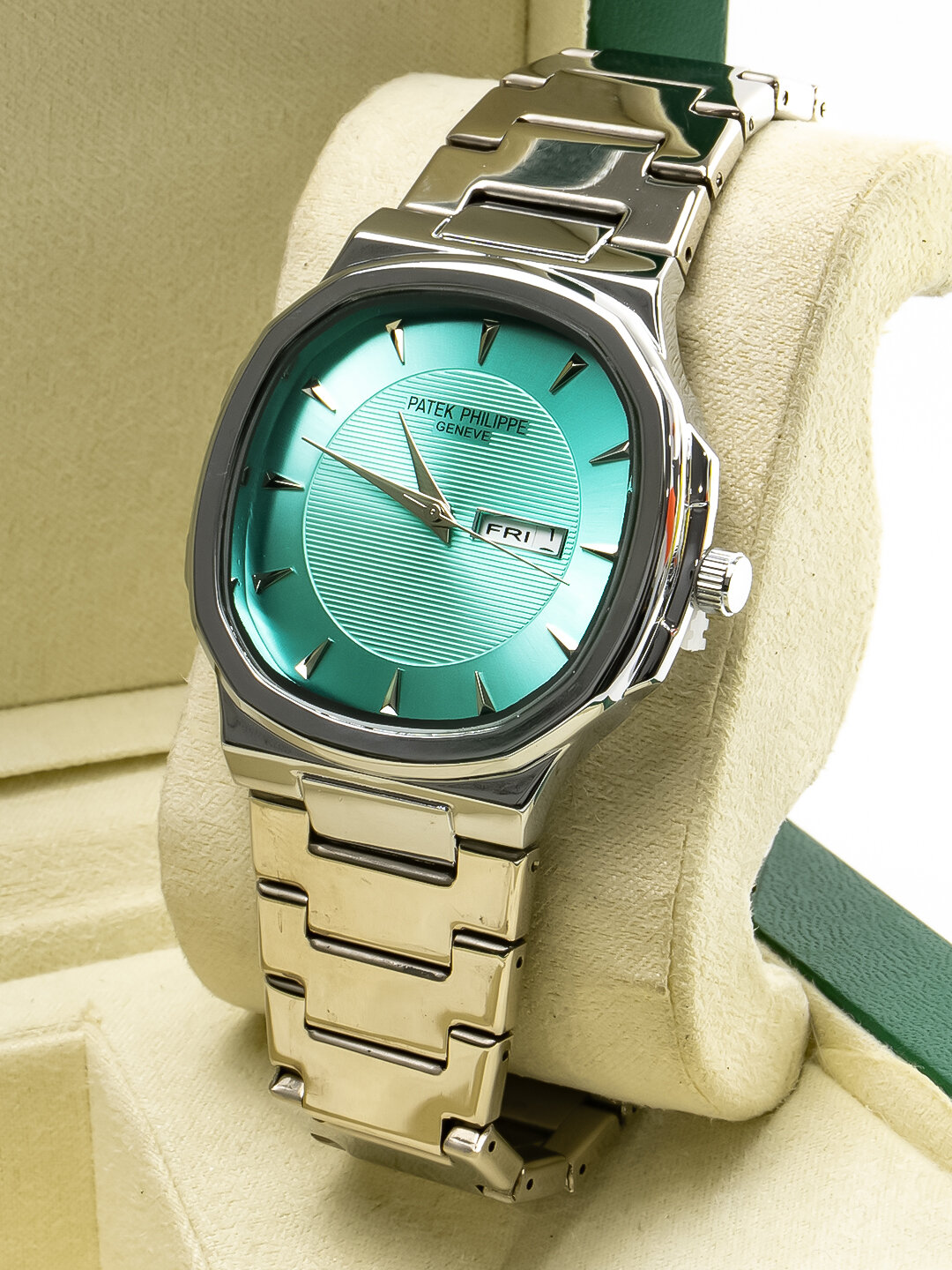 Наручные часы Patek Philippe Geneva, бирюзовый