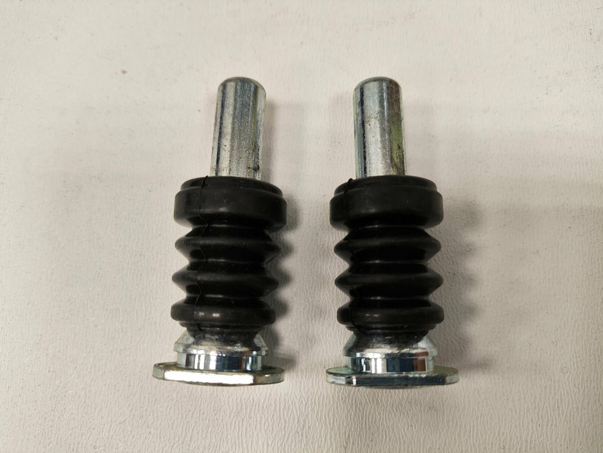 Направляющая суппорта Chery Bonus, Very A13 [1.5 16V 5MT хетчбэк] A13XLB3501067