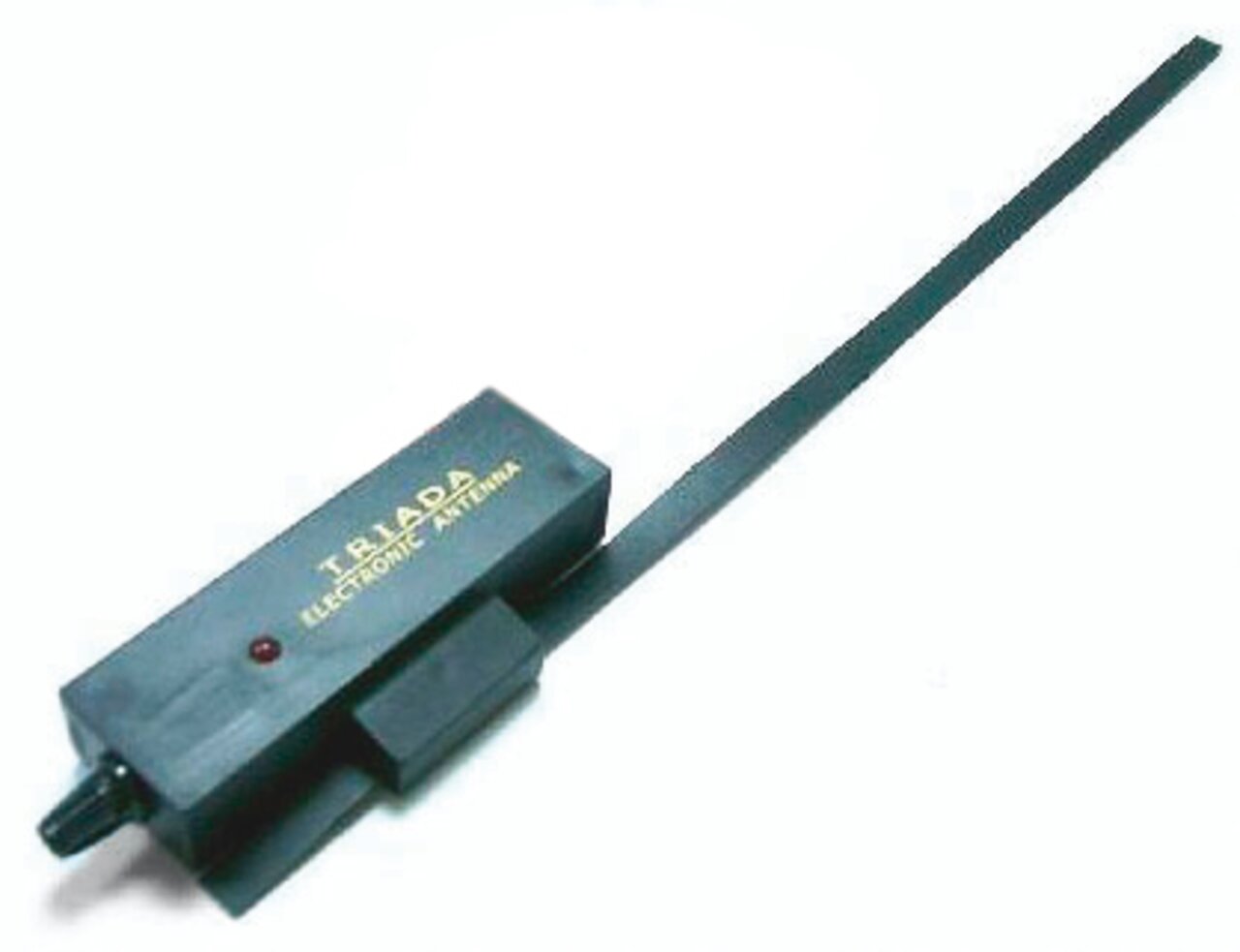 Антенна активная на стекло триада