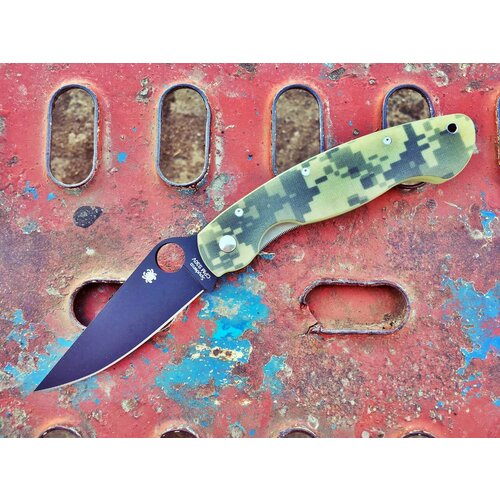 Нож складной Spyderco SC36GPCMOBK Military, Black Blade, Digital Camo G10 Handles нож складной spyderco para military 3 black blade digital camo g10 handles