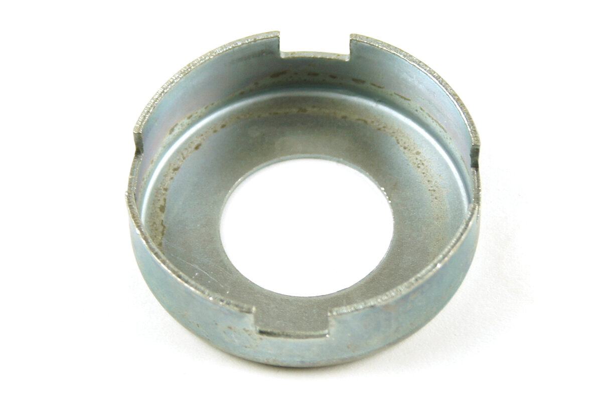 Корпус сальника подходит для культиватора CHAMPION GC-243