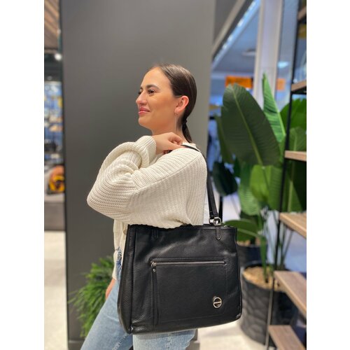 фото Сумка кросс-боди , фактура гладкая, черный нет бренда